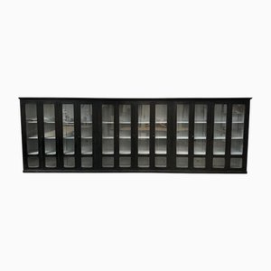 Très Grande Vitrine