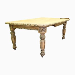 Mesa de comedor extensible gótica de roble blanqueado