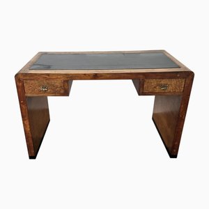 Italienischer Vintage Art Deco Schreibtisch aus Nussholz, 1940er