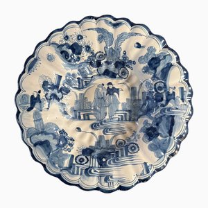 18th Century Polylobed Hollow Dish in Earthenware with Chinese Decoration from Delft