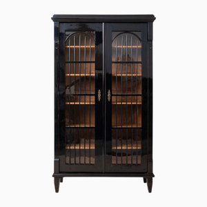 Österreichische Schwarze Biedermeier Vitrine, 1800er