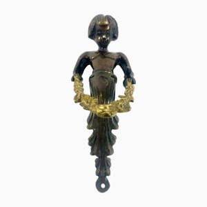 Maniglione grande cherubino in bronzo antico