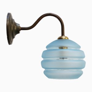 Französische Art Deco Wandlampe aus blauem Glas & Messing
