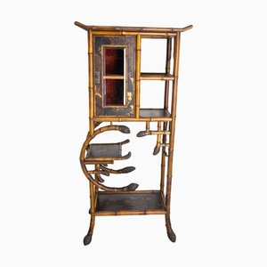 Lackierter Chinoiserie Schrank & Beistelltisch, Ende 19. Jh