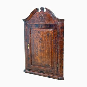 Queen Anne Burr Walnut Hanging Corner Cabinet, 1710