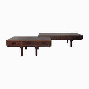Italienische Holz Couchtische von Gianfranco Frattni für Bernini, 1960er, 2er Set