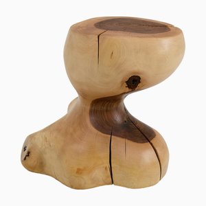 Table d'Appoint Sculpturale en Noyer par Logniture