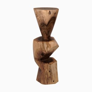 Skulpturaler Beistelltisch aus Holz von Logniture