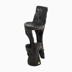 Skulpturaler Makha Holz Barstuhl von Logniture