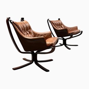 Falcon Chairs aus Kamelfarbenem Leder & Holz von Sigurd Ressel für Vatne Möbler, 1970er