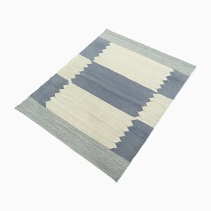 Handwoven Kilim Rug in Wool