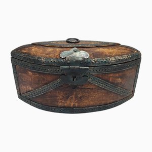Vorkriegs Holzkiste mit Schmiedearbeiten, 1890er