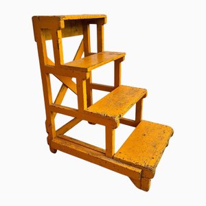 Rationalist Wooden Stairs 1940, Spanien, von Unbekanntem Hersteller