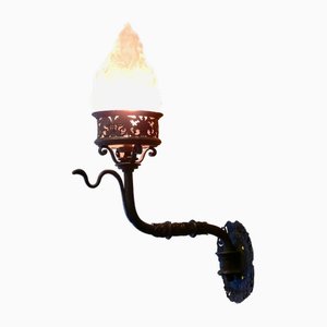 Große und schwere gotische Schlosswandlampe aus Eisen
