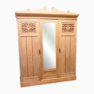 Viktorianischer Arts & Crafts Dreifach Kleiderschrank aus Eschenholz, 1880