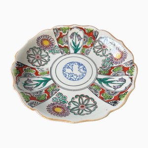 Authentique Assiette Imari avec Décoration Florale, Japon, 1920