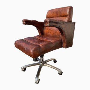Drehsessel aus braunem Leder