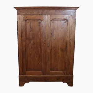 Antiker Kleiderschrank aus Pappelholz