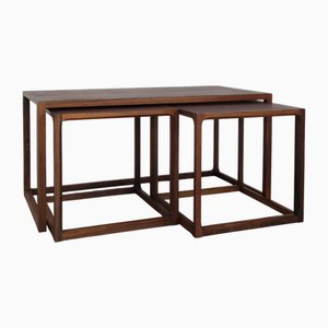 Mesas nido atribuidas a Aksel Kjesgaard, Dinamarca, años 60. Juego de 3