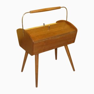 Nähkorb aus Holz auf Beinen, 1960er