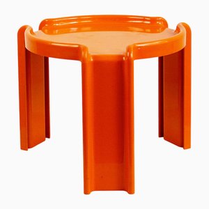 Orangefarbener Space Age Couchtisch aus Kunststoff von Giotto Stoppino für Kartell, Italien, 1970er