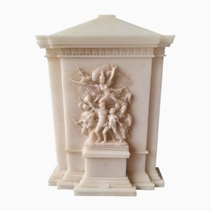 Grand Tour Allegorische Skulptur, Ende 19. – Anfang 20. Jh., Marmor
