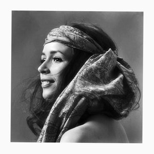 Klaus Redenbacher, Portrait of a Young Woman in Hippie Fashion, 1960s / 2020s, Photographie