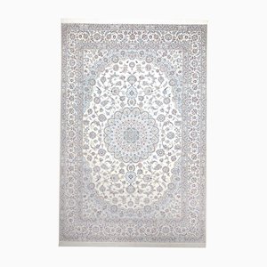 Middle Eastern Nain Rug in Hand-Knotted Wool with Floral Pattern