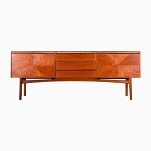 Enfilade Collection Sunburst en Teck par Tom Robertson pour McIntosh