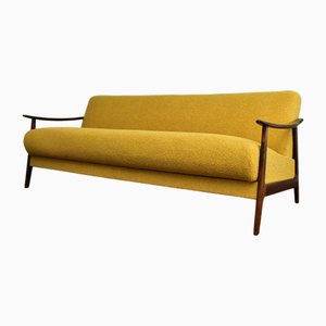 Skandinavisches Faltbares Teak Sofa in Gelbem Bouclé, 1960er