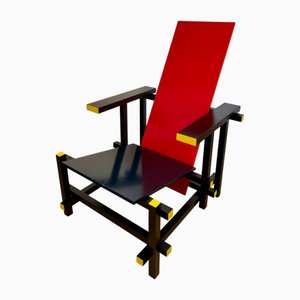 Red and Blue Chair by Gerrit Thomas Rietveld