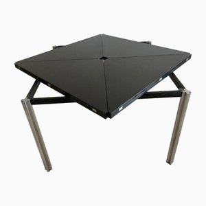 Tavolo da pranzo T92 con ripiano nero e gambe cromate di Eugenio Gerli per Tecno Varedo, anni '60