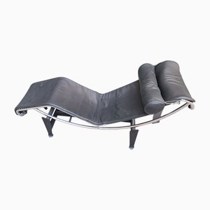 Chaise Longue Modèle LC4 en Cuir Noir par Le Corbusier pour Cassina, 1970s