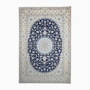 Nain Rug with Floral Pattern
