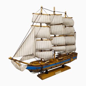 Handmade HMS Endeavour Ship Model, England, 1970s