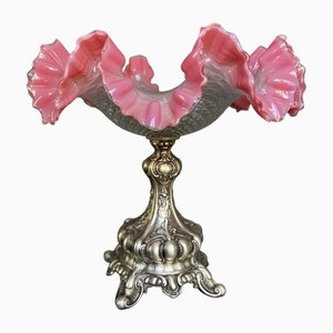 Early 20th Century Pink Crystal Centerpiece with Ruffled Edges, 1890s