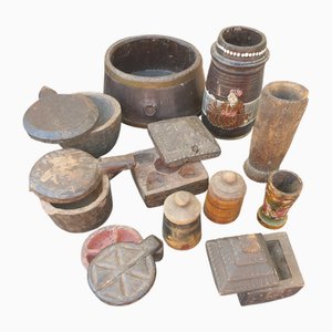 Récipients en Bois Sculpté et Peint à la Main, 18ème Siècle, Set de 11