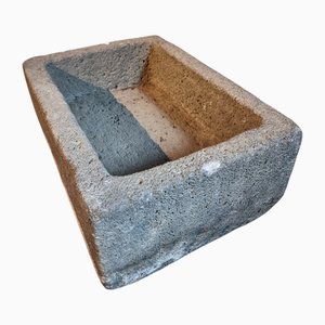 Antique French Volvic Stone Trough Water Basin, Puy-de-Dôme, 18th Century