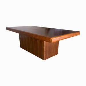Skandinavischer Dänischer Mid-Century Niedriger Statement Couchtisch aus Teak, 1960er