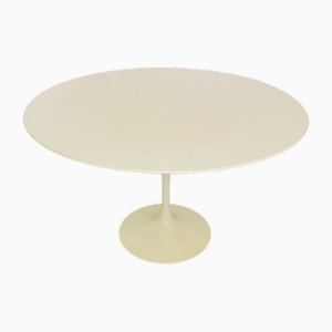Table by Eero Saarinen for Knoll International, 1990s