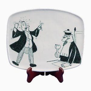20th Century Art Deco Ceramic Plate Satirical Judge and Lawyer in Court from the La Quercia Libralessos Factory, Italy, 1950s