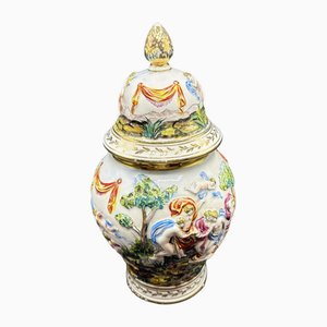 Vaso mitologico artistico in ceramica attribuito a Capodimonte