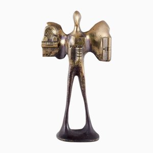 Große Skulptur eines Mannes mit Flügeln, 20. Jh., Bronze