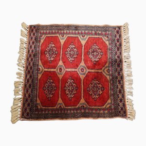 Tapis Oriental Carré Fait Main avec Couleurs Rouges