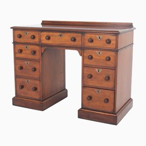 Victorian Pedestal Desk in Mahogany, 1860