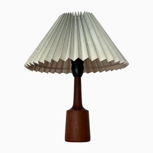 Dänische Mid-Century Tischlampe aus Teak, 1960er