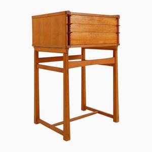 Juego de caja con cubiertos Pyramid de James Krenov para Georg Jensen. Juego de 64