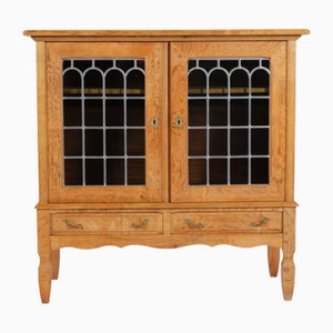 Meuble en Chêne avec Portes en Verre et Tiroirs par Henning Kjærnulf, Danemark, 1970s