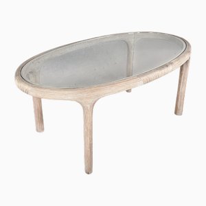 Mesa italiana oval de ratán y marquetería de vidrio, años 70