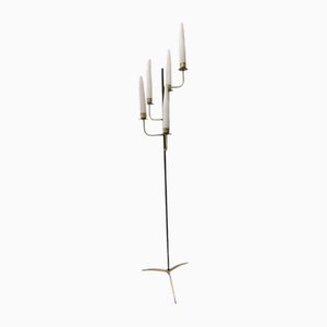 Lampada da terra in ottone e vetro opalino, anni '50